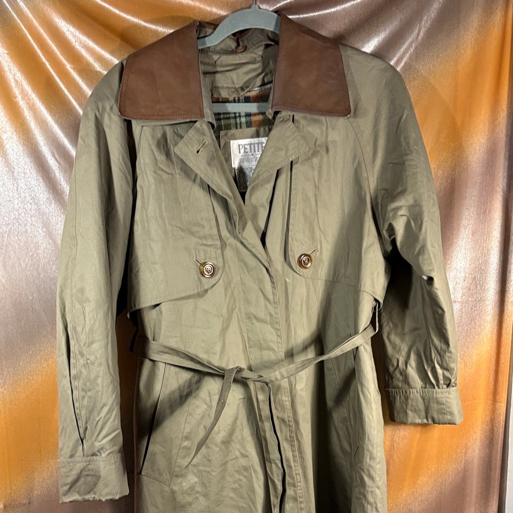 Women's Olive petite size‎ 2 Trench Coat Brown leather removable collar liner KK